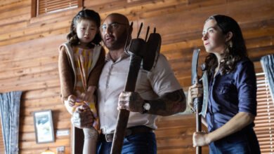 Knock At The Cabin Review - Trailer, Story, Plot, Spoilers &Amp; More 51 Knock At The Cabin Review – Trailer, Story, Cast, Plot, Spoilers
